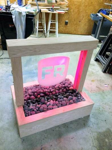 Thác Nước Trên Kính Tự Chế 1